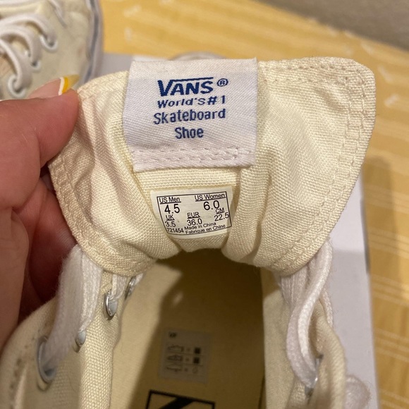 High Top Vans - Picture 3 of 4